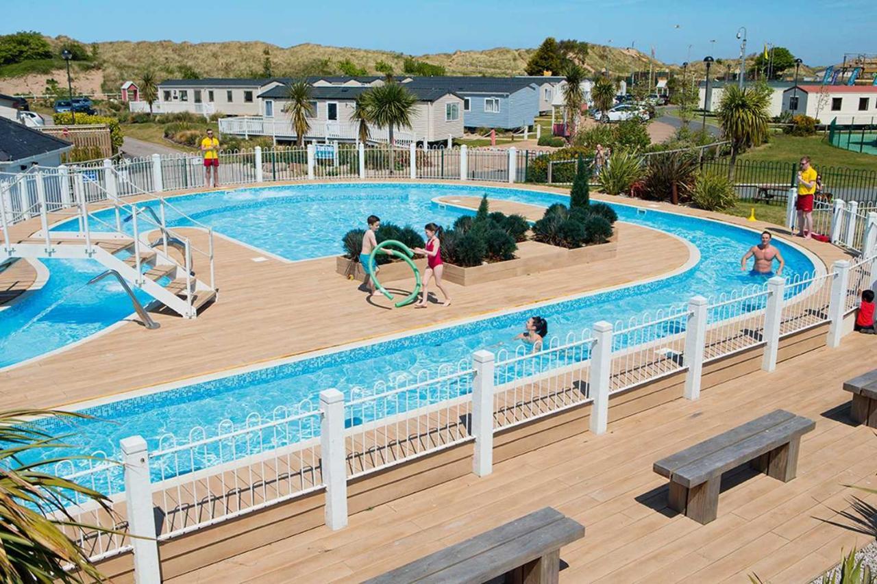 Presthaven Holiday Resort - Direct Access To Beach Prestatyn Exterior foto